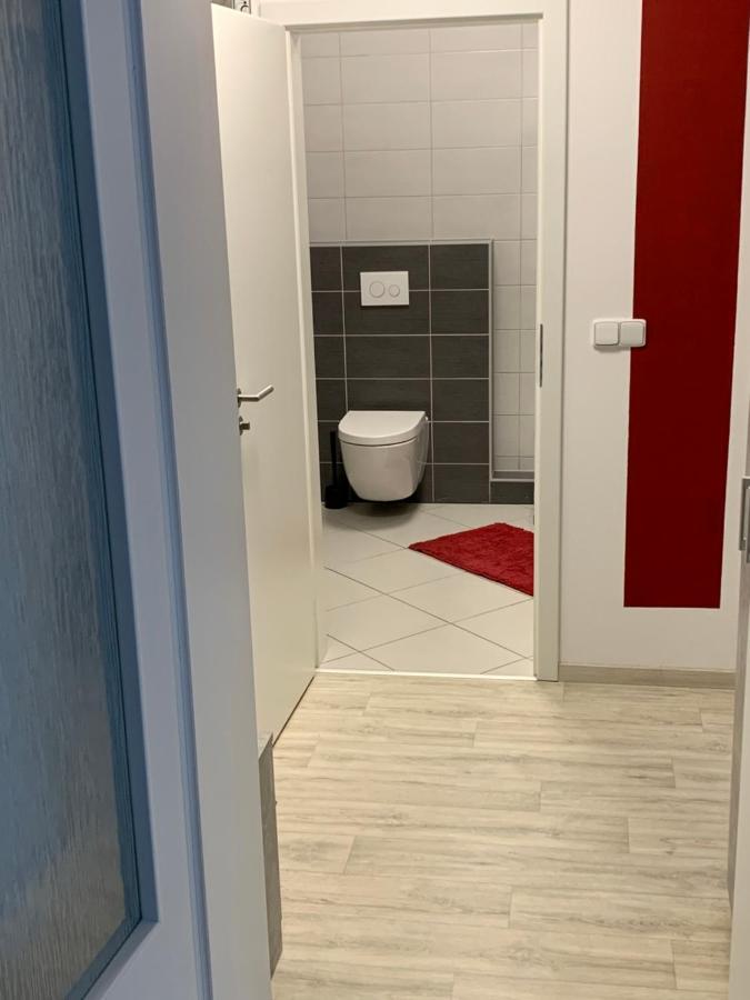 Kelleruv Mlyn - Apartman S Vlastni Garazi, Znojmo Centrum Eksteriør billede