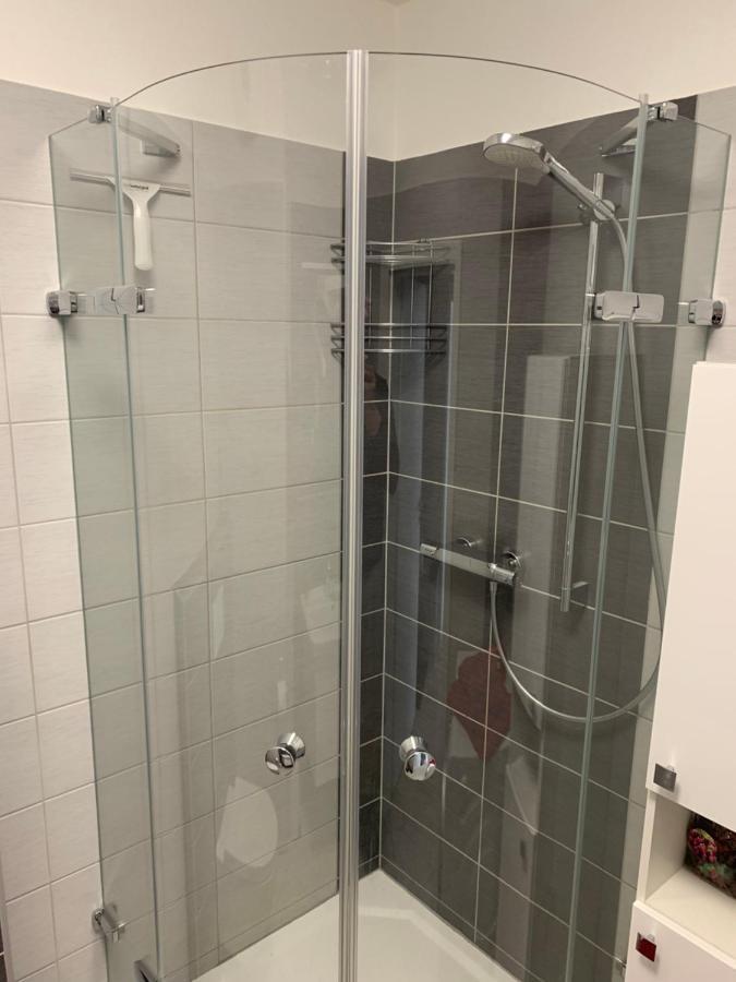 Kelleruv Mlyn - Apartman S Vlastni Garazi, Znojmo Centrum Eksteriør billede